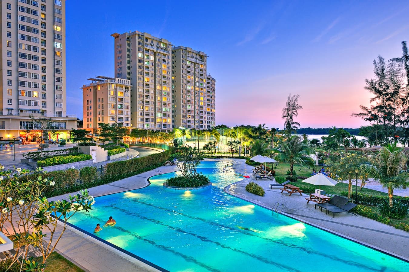 riverside residences